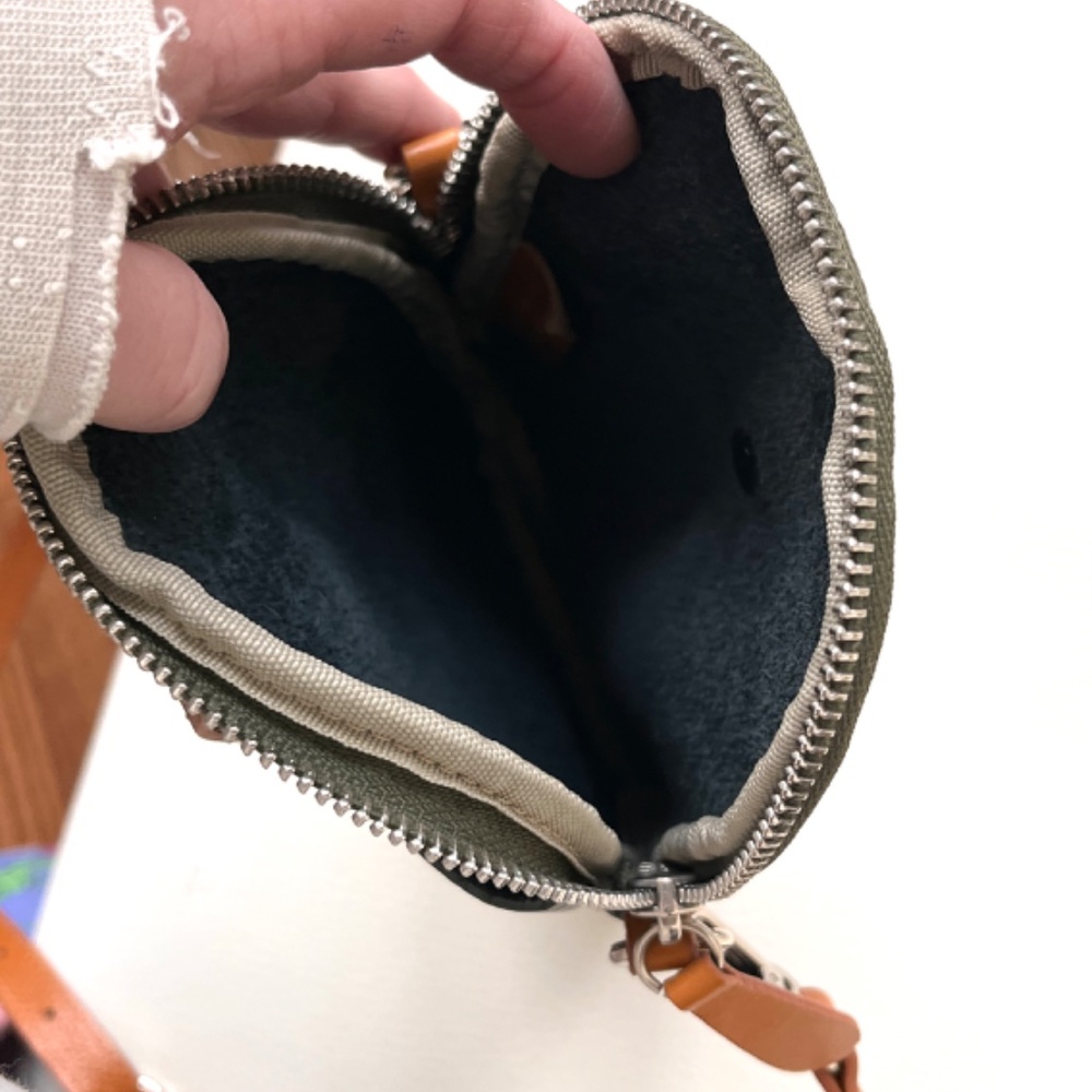 Divina Firenze Olive Pebbled Leather Small Crossbody Made In Italy - Picture 2 of 13